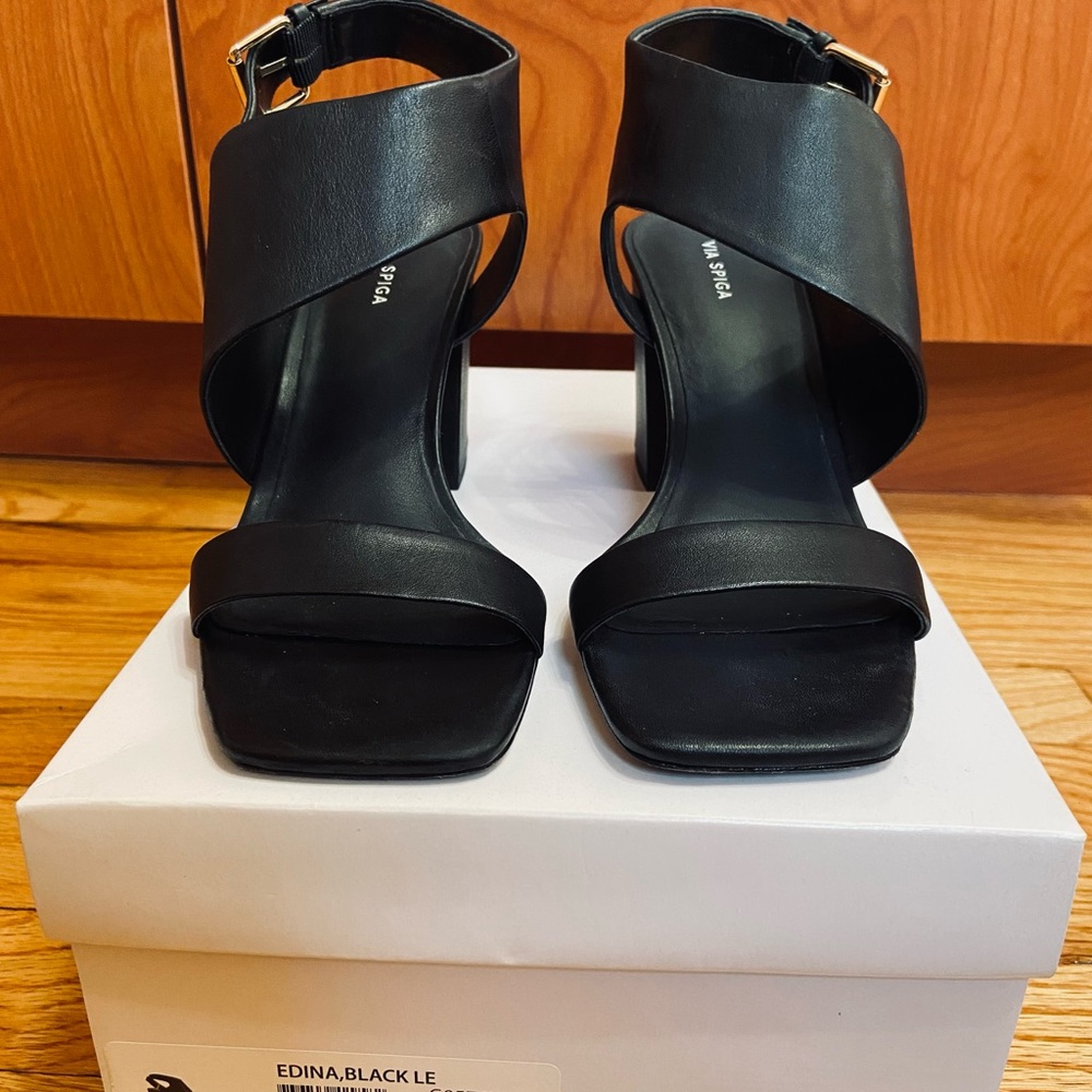 VIA SPIGA Edina Block Heel Sandal Black, size 7